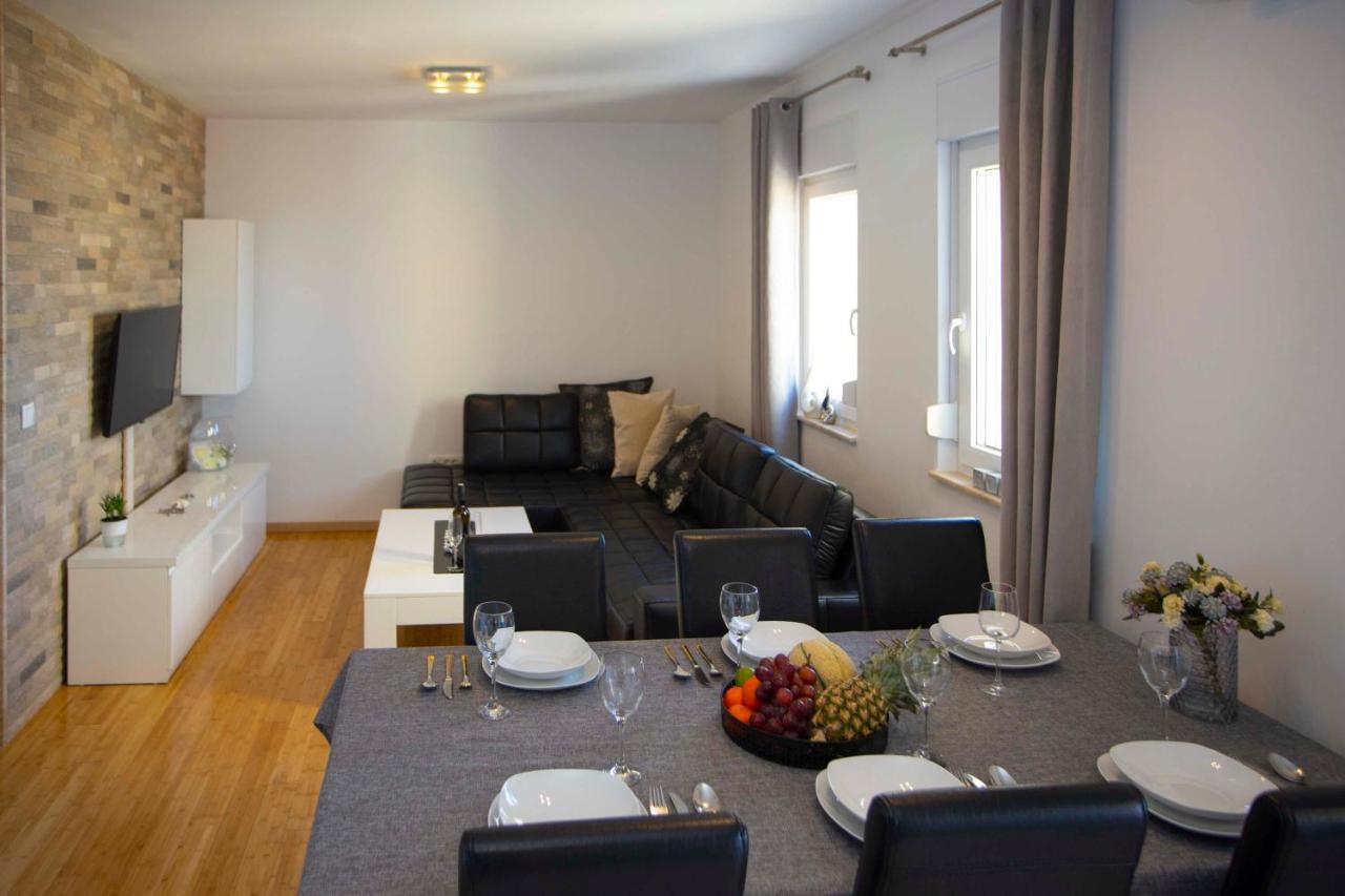 Apartment Lauc Makarska Dış mekan fotoğraf