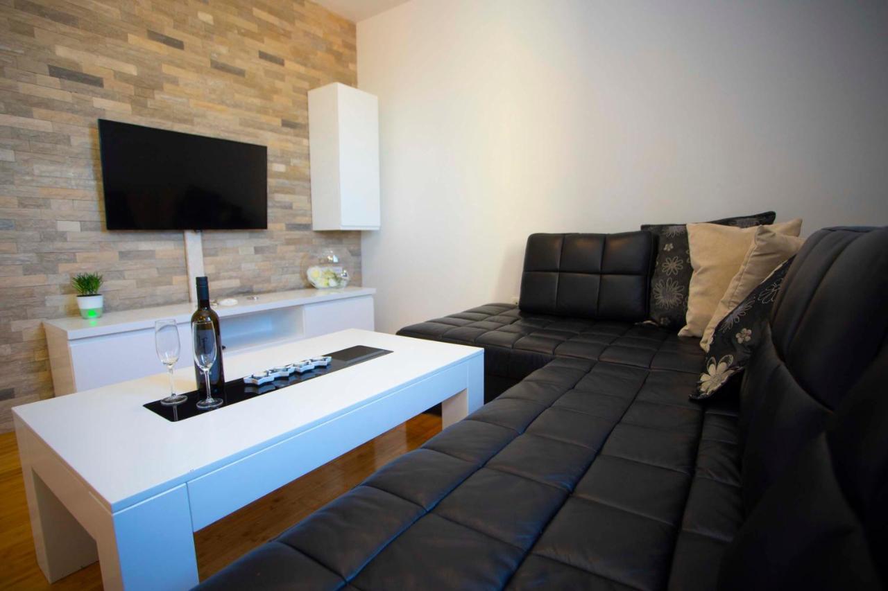 Apartment Lauc Makarska Dış mekan fotoğraf