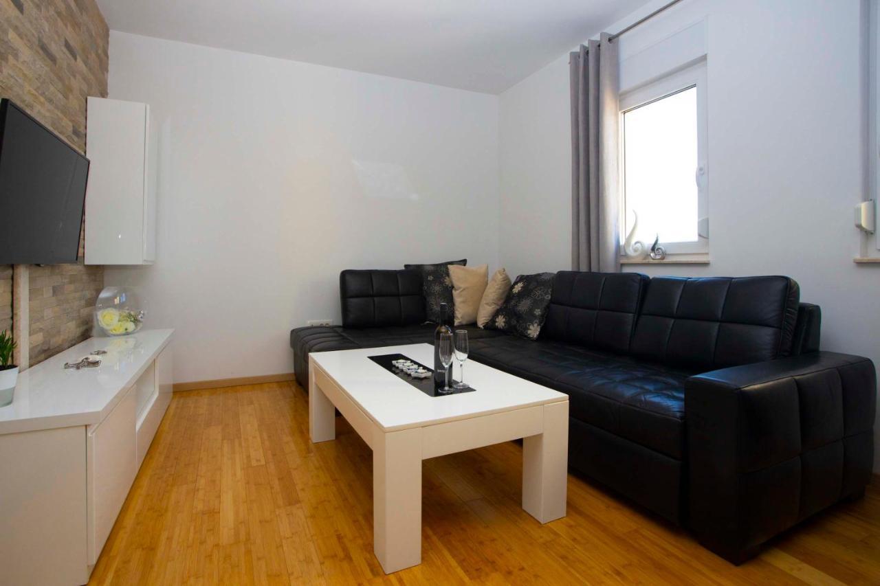 Apartment Lauc Makarska Dış mekan fotoğraf